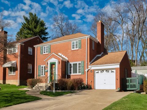 Homes For Sale - 345 Rockhill Road Rd<br/> Scott Twp, PA 15243