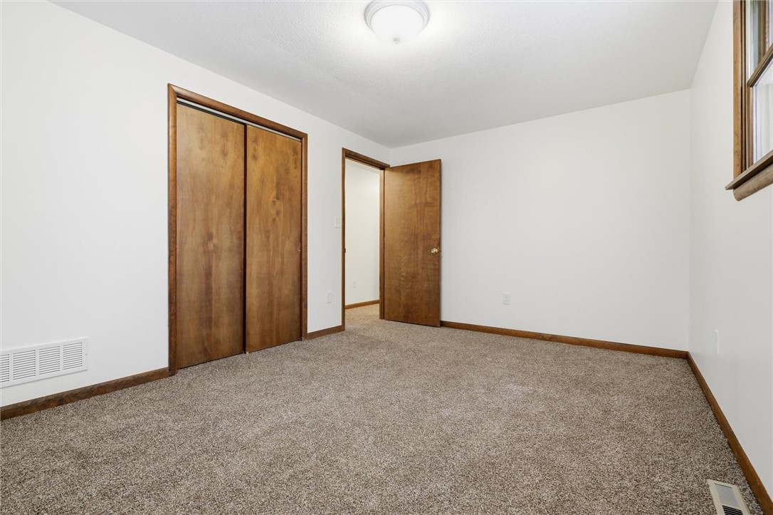 Canonsburg, Pennsylvania 15317, United States, 3 Bedrooms Bedrooms, ,2 BathroomsBathrooms,Residential,Active,250921