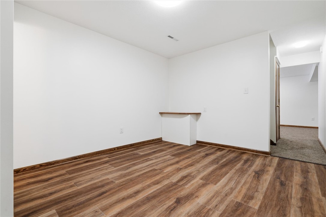 Canonsburg, Pennsylvania 15317, United States, 3 Bedrooms Bedrooms, ,2 BathroomsBathrooms,Residential,Active,250921