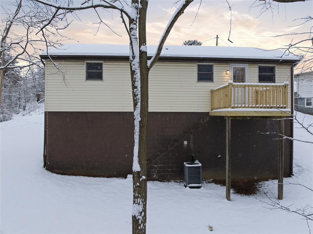 Canonsburg, Pennsylvania 15317, United States, 3 Bedrooms Bedrooms, ,2 BathroomsBathrooms,Residential,Active,250921