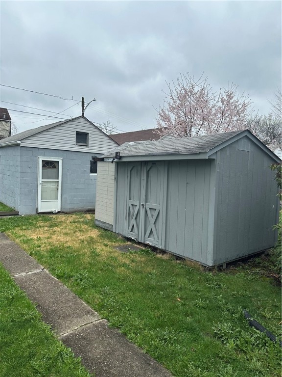555 Farnsworth Ave, Clairton, Pennsylvania image 14