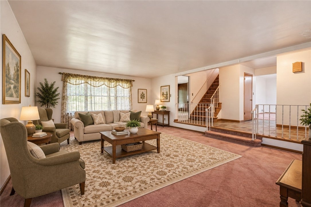 480 Roosevelt Road