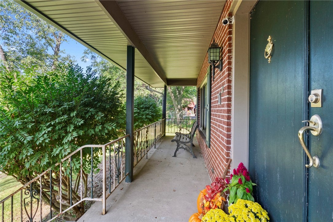 480 Roosevelt Road