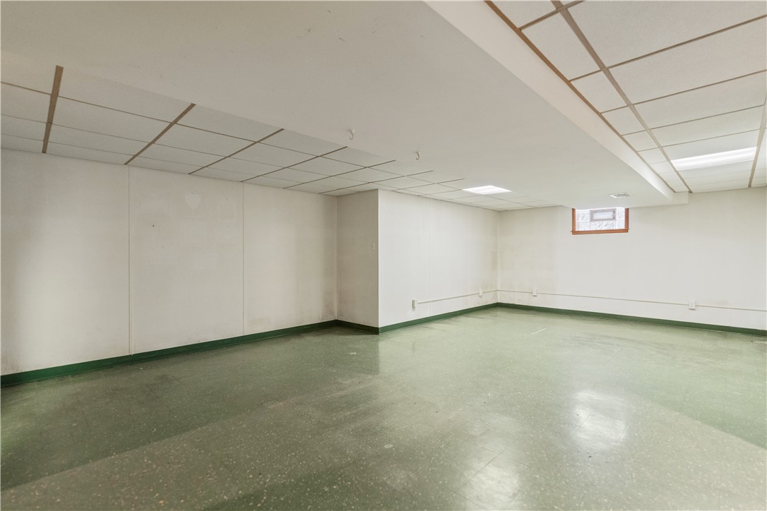 111 Coyle Curtain Road Rd, Monongahela, Pennsylvania image 24