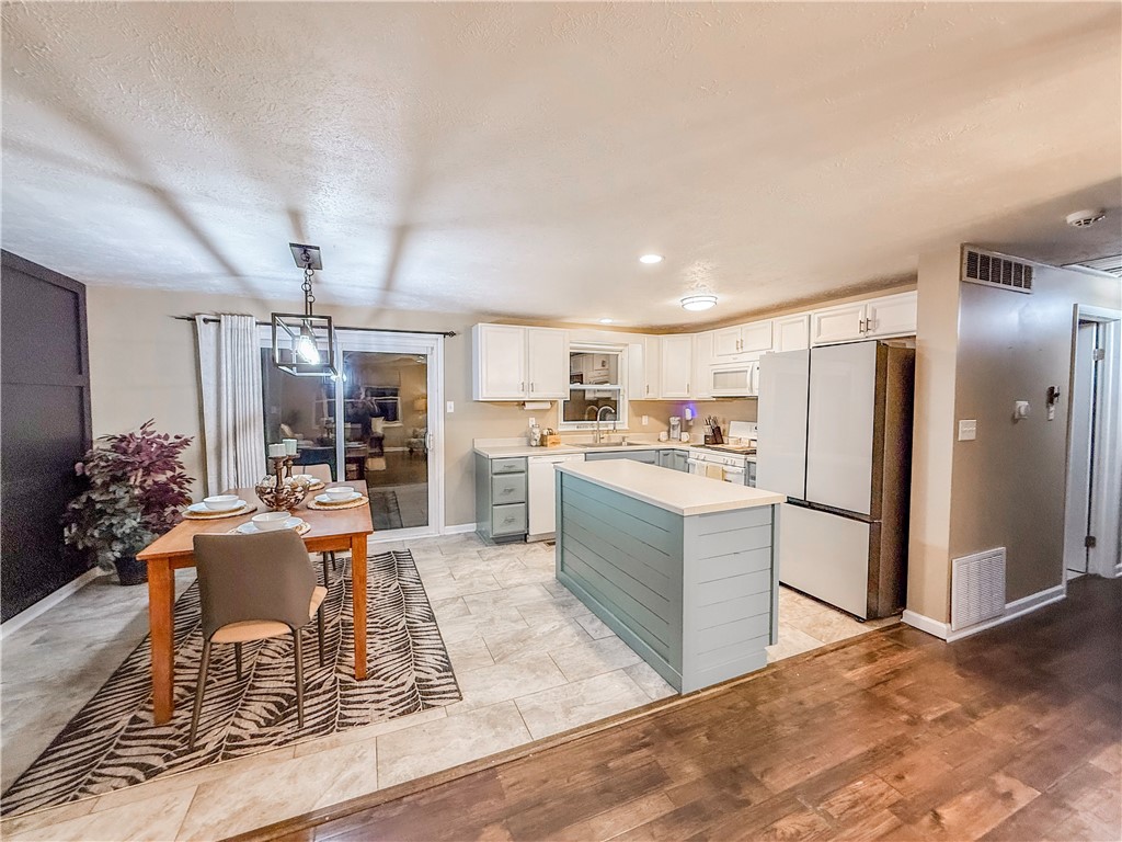 133 Glengarry Drive