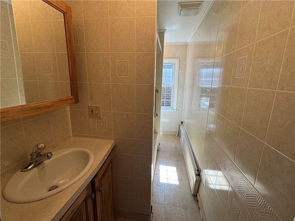 Indiana Boro - Ind, Pennsylvania 15701, United States, 3 Bedrooms Bedrooms, ,2 BathroomsBathrooms,Residential,Active,83015