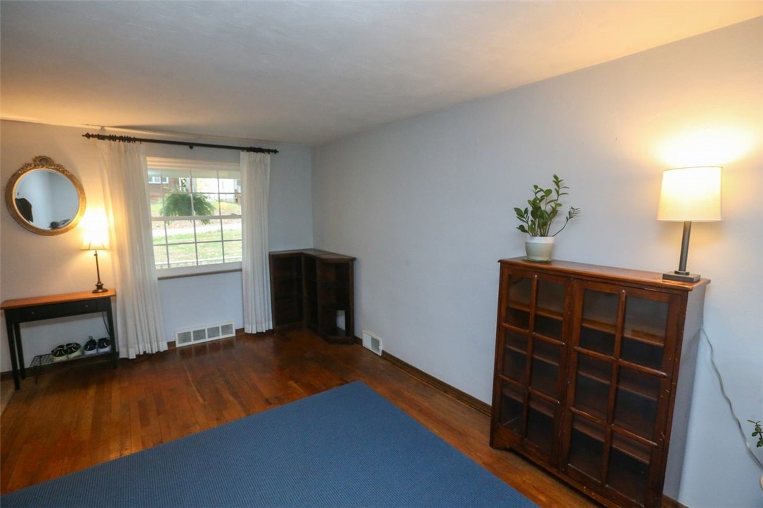 135 Williams Place