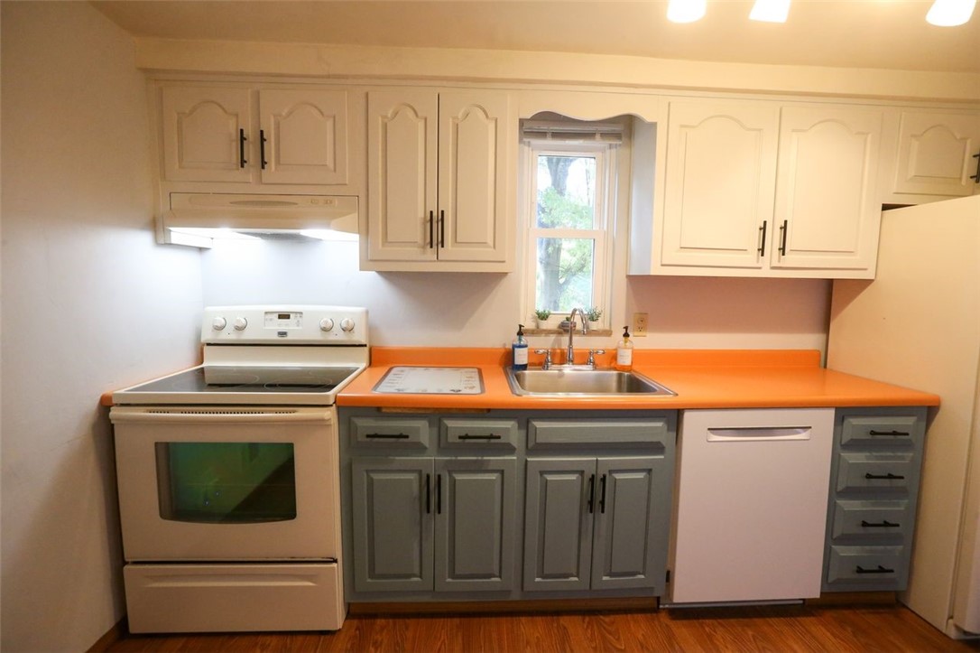 Forest Hills Boro, Pennsylvania 15221, United States, 2 Bedrooms Bedrooms, ,2 BathroomsBathrooms,Residential,Active,233803