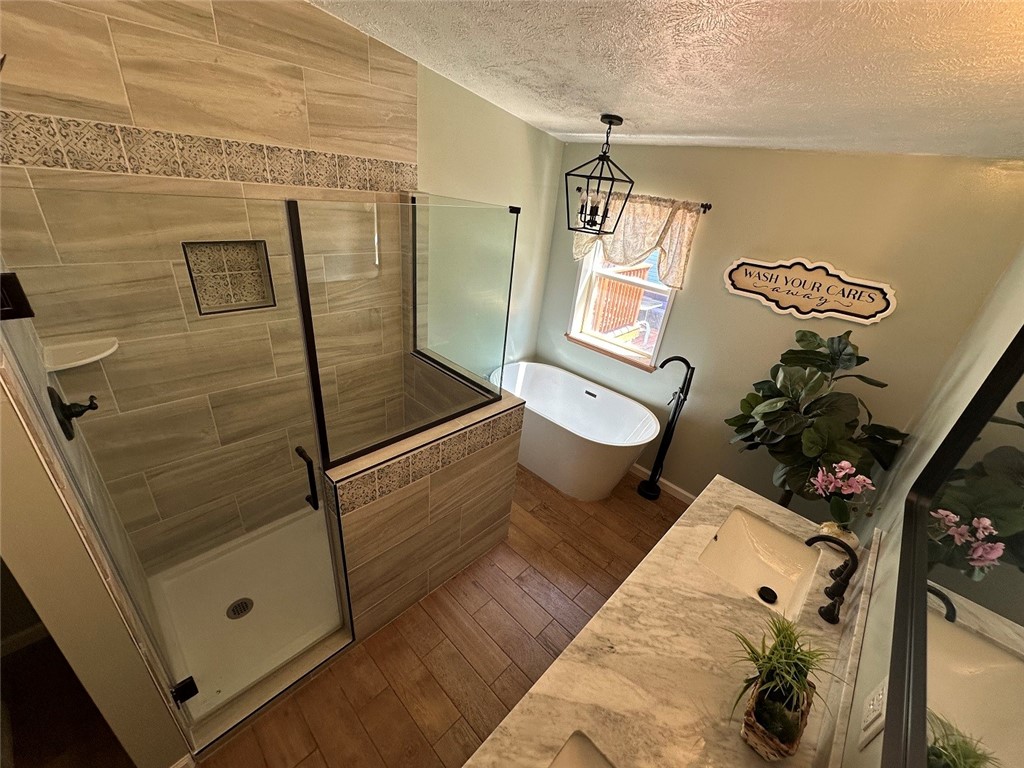 106 Plum Dr