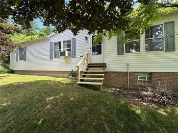 106 Plum Dr Washington Twp PA 15613