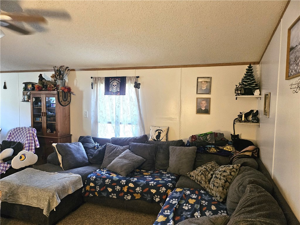 Muddy Creek Twp, Pennsylvania 16051, United States, 3 Bedrooms Bedrooms, ,2 BathroomsBathrooms,Residential,Active,225963