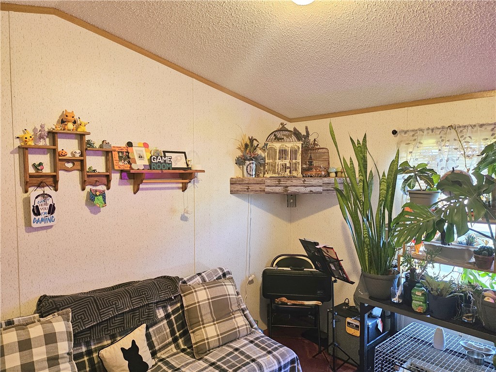 Muddy Creek Twp, Pennsylvania 16051, United States, 3 Bedrooms Bedrooms, ,2 BathroomsBathrooms,Residential,Active,225963