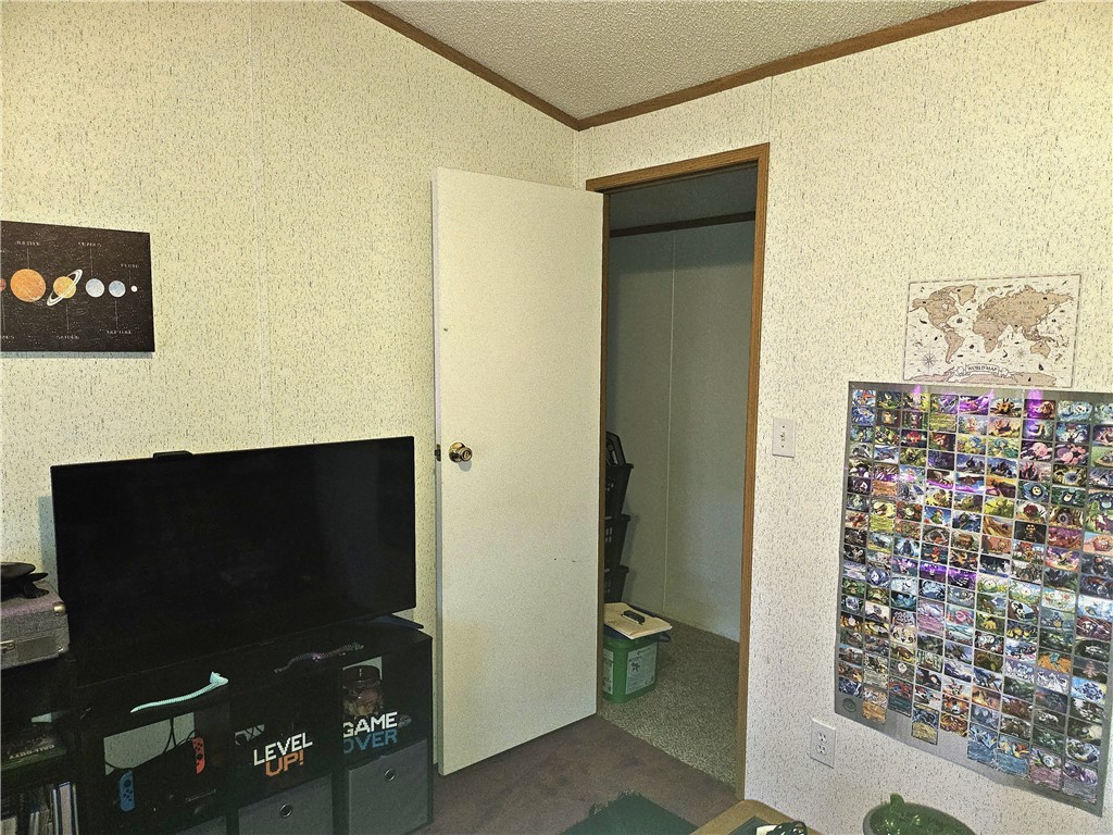 Muddy Creek Twp, Pennsylvania 16051, United States, 3 Bedrooms Bedrooms, ,2 BathroomsBathrooms,Residential,Active,225963