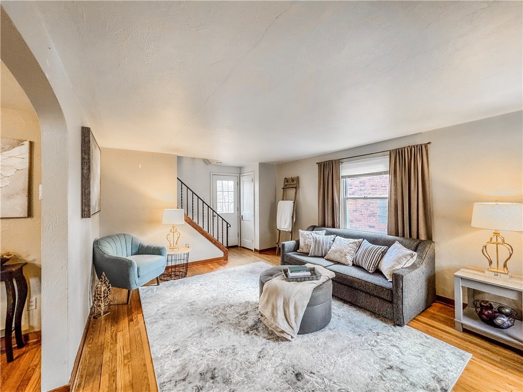 3845 Dalewood Street St, Brentwood, Pennsylvania image 3