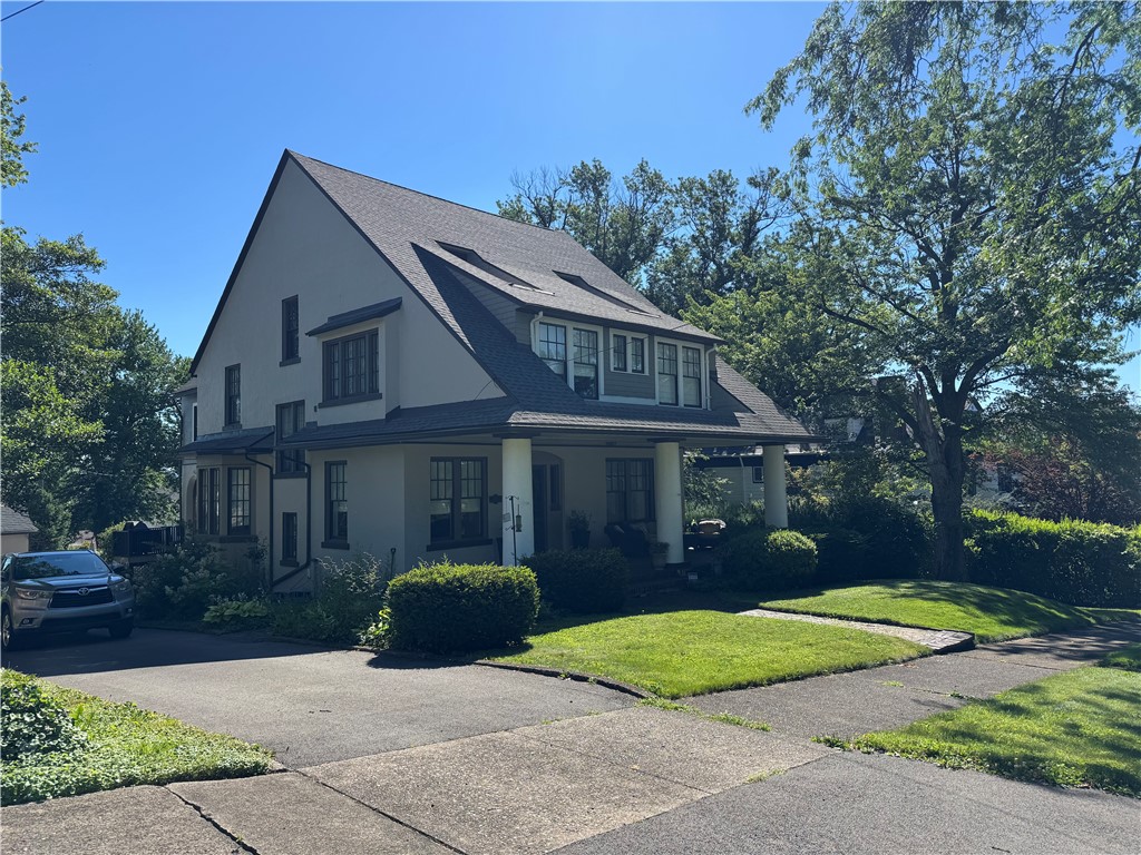 60 Stockton Ave
