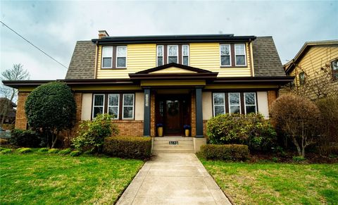 Photo of 7503 W Hutchinson Ave, Pittsburgh, PA 15218 (MLS # 1746379)