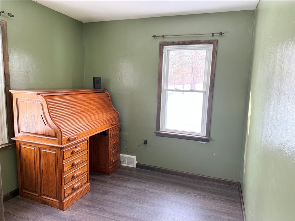 Big Beaver, Pennsylvania 16157, United States, 3 Bedrooms Bedrooms, ,2 BathroomsBathrooms,Residential,Contingent,11935