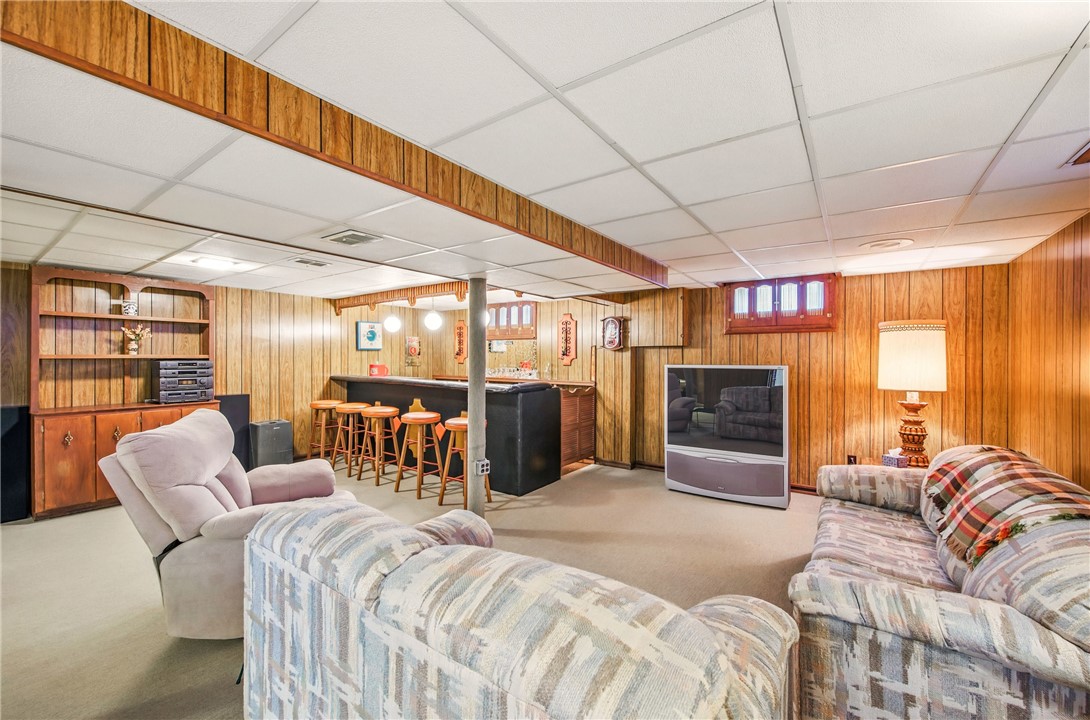 1734 S Judy Lynn Dr Dr, Farrell, Pennsylvania image 20