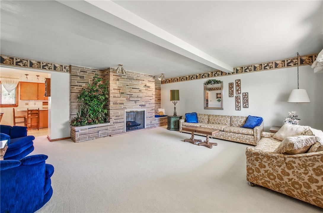 1734 S Judy Lynn Dr Dr, Farrell, Pennsylvania image 11