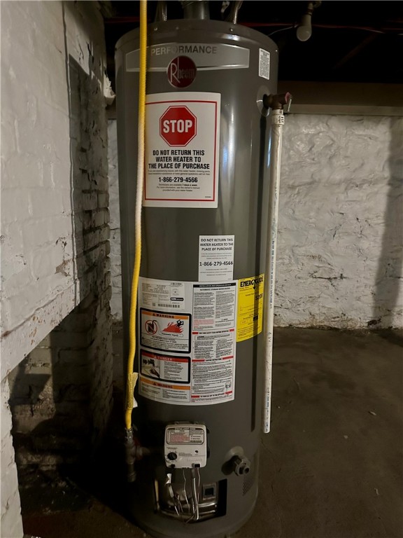 Ellwood City, Pennsylvania 16117, United States, 3 Bedrooms Bedrooms, ,1 BathroomBathrooms,Residential,Active,186300