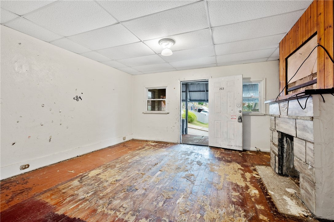 213 Wilbur St