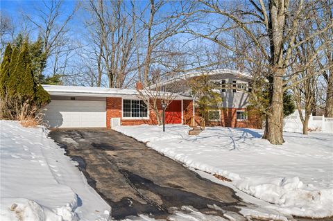 Photo of 8551 Ridgemont Rd, Pittsburgh, PA 15237 (MLS # 1739706)