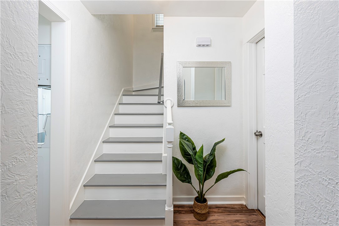 Jeannette, Pennsylvania 15644, United States, 3 Bedrooms Bedrooms, ,2 BathroomsBathrooms,Residential,Contingent,194172