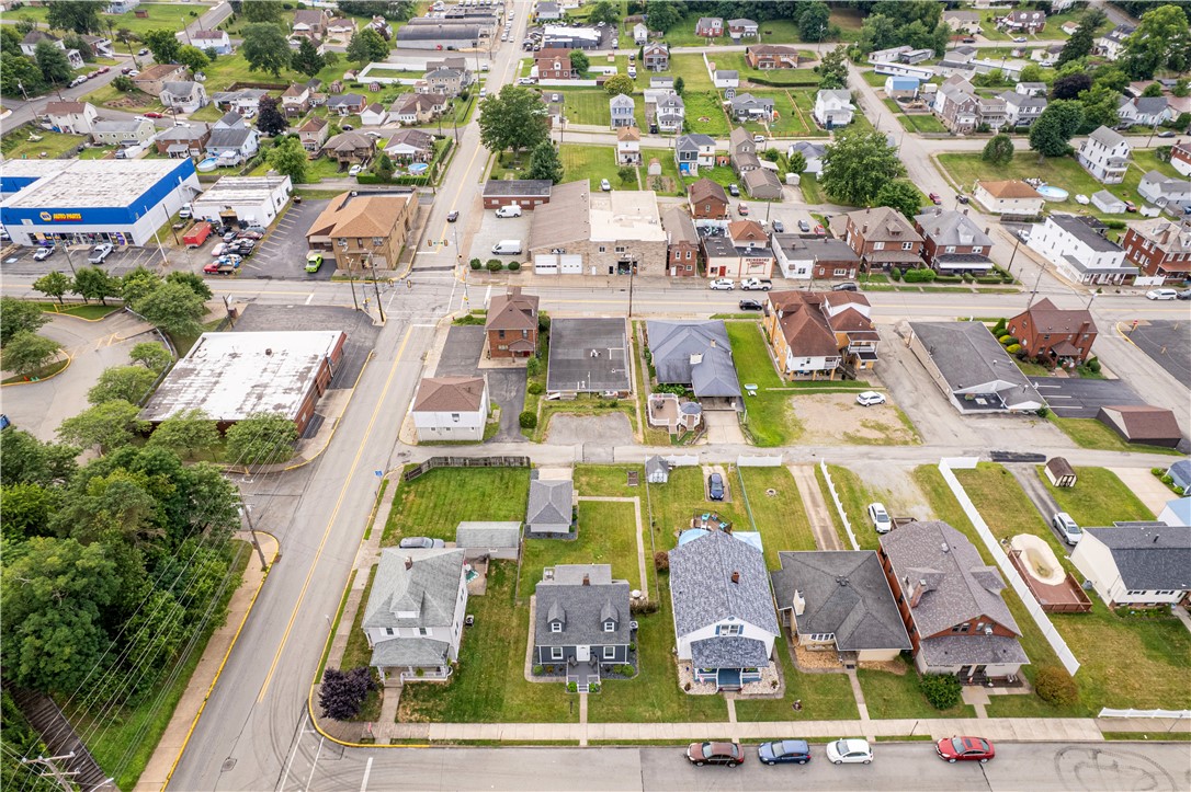 Jeannette, Pennsylvania 15644, United States, 3 Bedrooms Bedrooms, ,2 BathroomsBathrooms,Residential,Contingent,194172