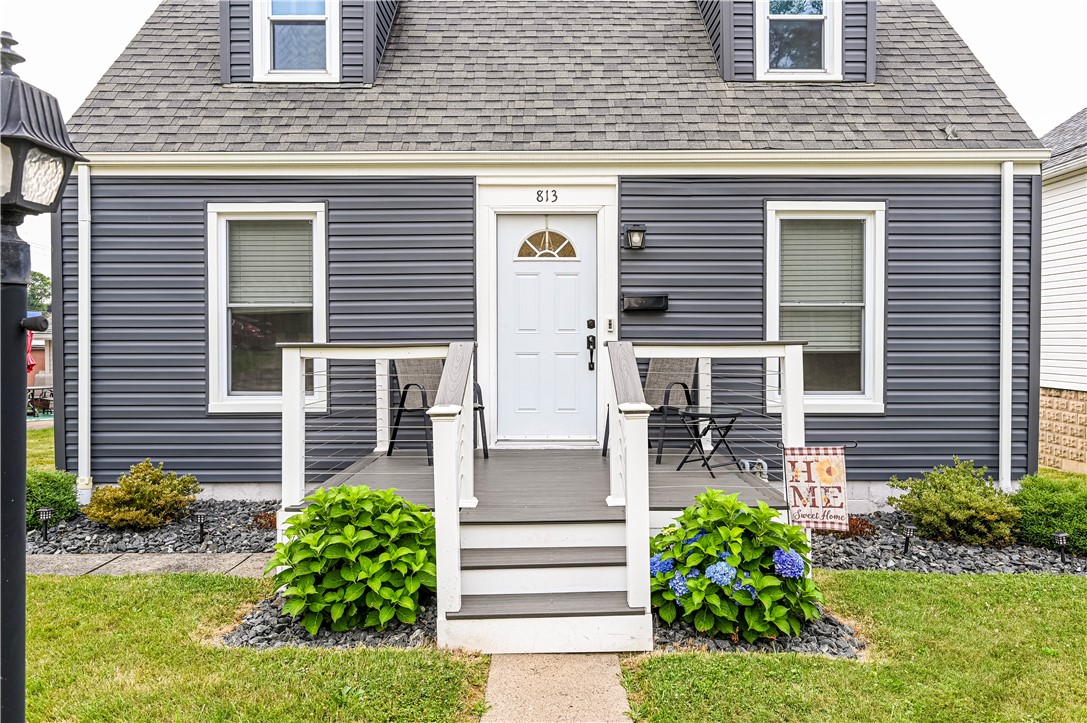 Jeannette, Pennsylvania 15644, United States, 3 Bedrooms Bedrooms, ,2 BathroomsBathrooms,Residential,Contingent,194172