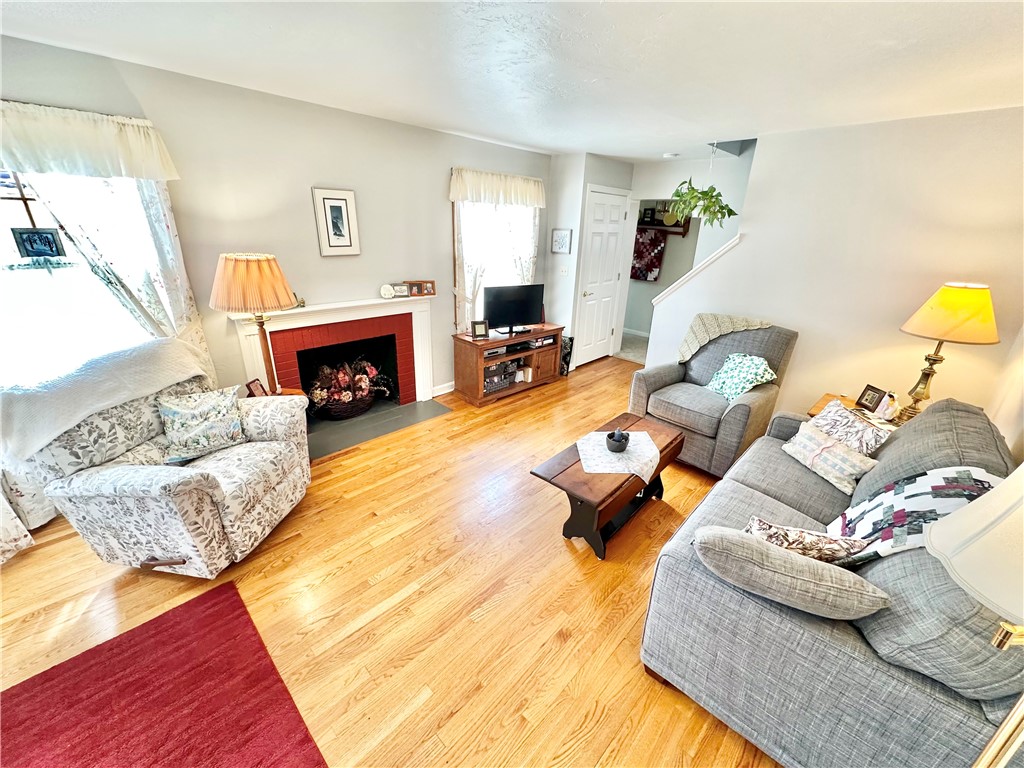 681 Glenrock Dr Dr, Bethel Park, Pennsylvania image 11