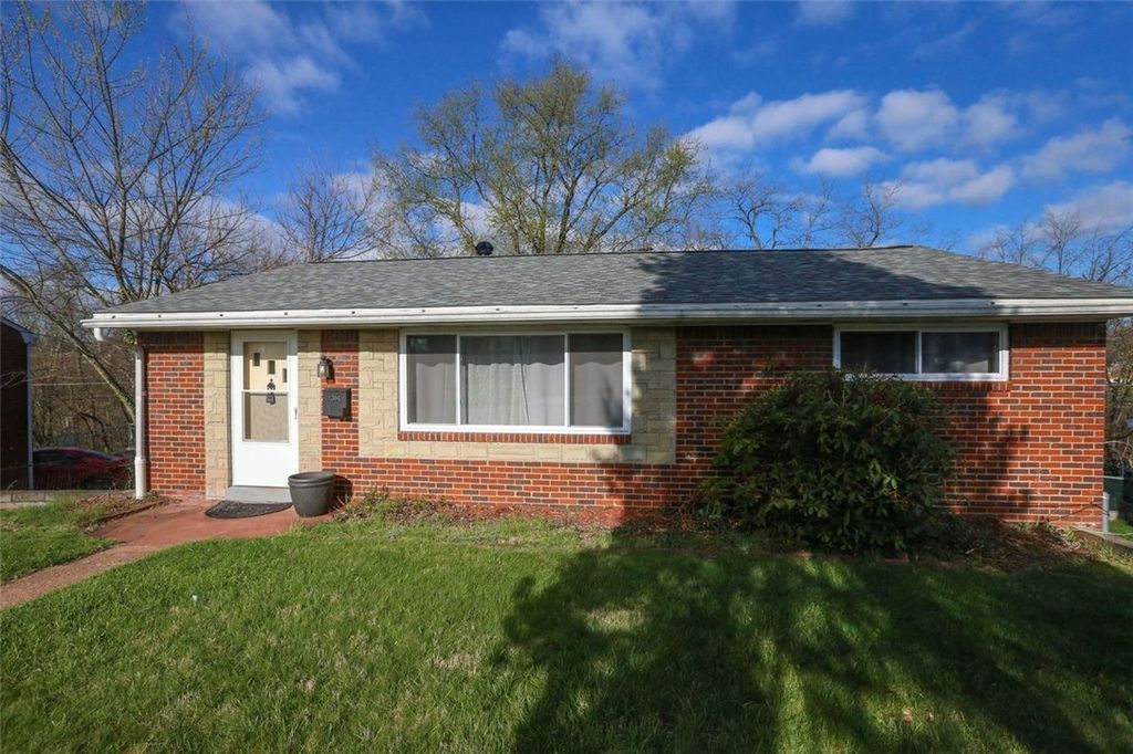 Photo of 304 Millport Rd, Pittsburgh, PA 15122 (MLS # 1749507)