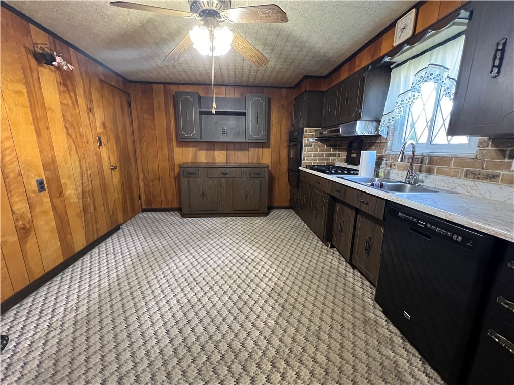 Baldwin Boro, Pennsylvania 15227, United States, 3 Bedrooms Bedrooms, ,3 BathroomsBathrooms,Residential,Active,94000