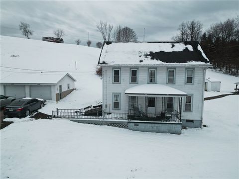 11761 US Route 422 Plumcreek Twp PA 16201