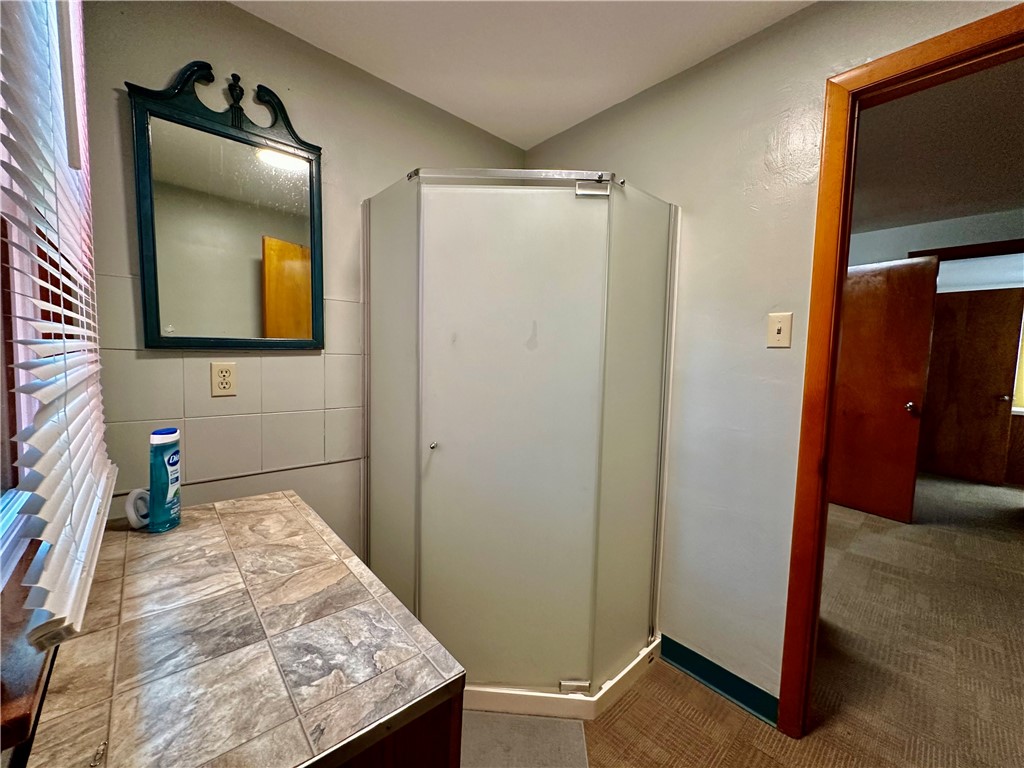 Ellwood City - Law, Pennsylvania 16117, United States, ,Residential,Active,44719