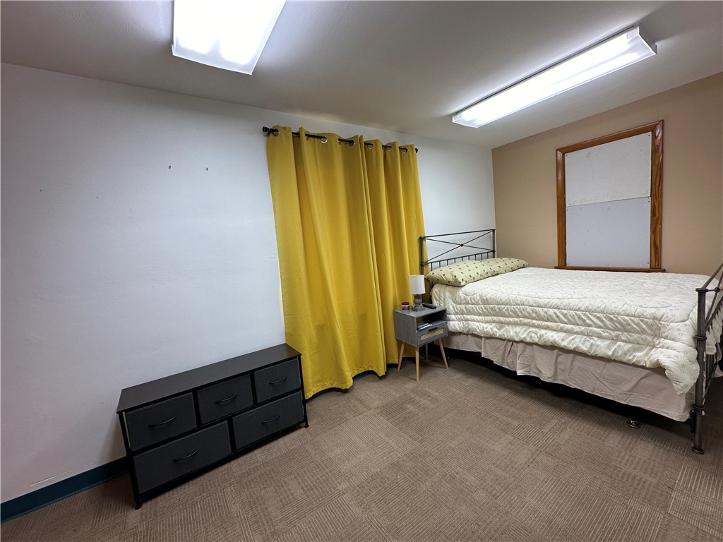 Ellwood City - Law, Pennsylvania 16117, United States, ,Residential,Active,44719