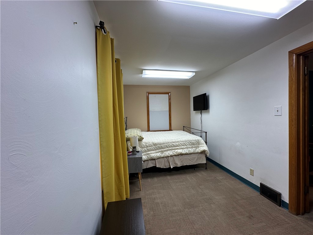 Ellwood City - Law, Pennsylvania 16117, United States, ,Residential,Active,44719