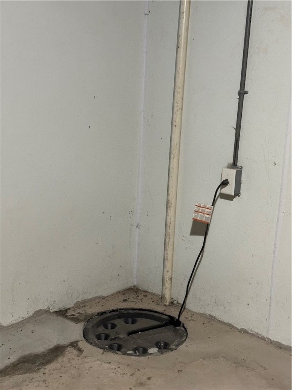 Ellwood City - Law, Pennsylvania 16117, United States, ,Residential,Active,44719