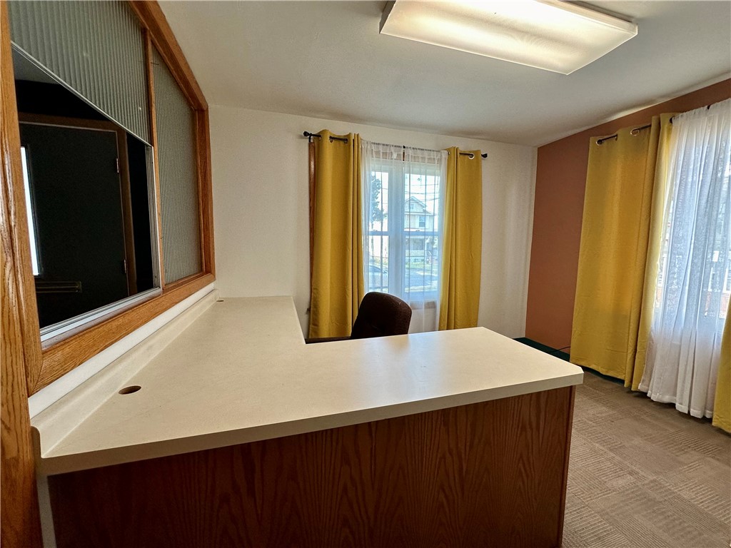 Ellwood City - Law, Pennsylvania 16117, United States, ,Residential,Active,44719