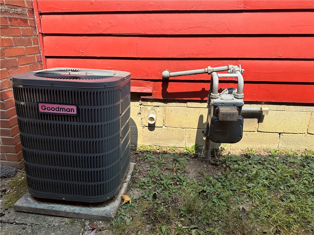 Ellwood City - Law, Pennsylvania 16117, United States, ,Residential,Active,44719