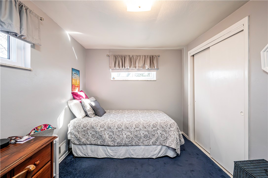 Greensburg, Pennsylvania 15601, United States, 4 Bedrooms Bedrooms, ,2 BathroomsBathrooms,Residential,Contingent,113011