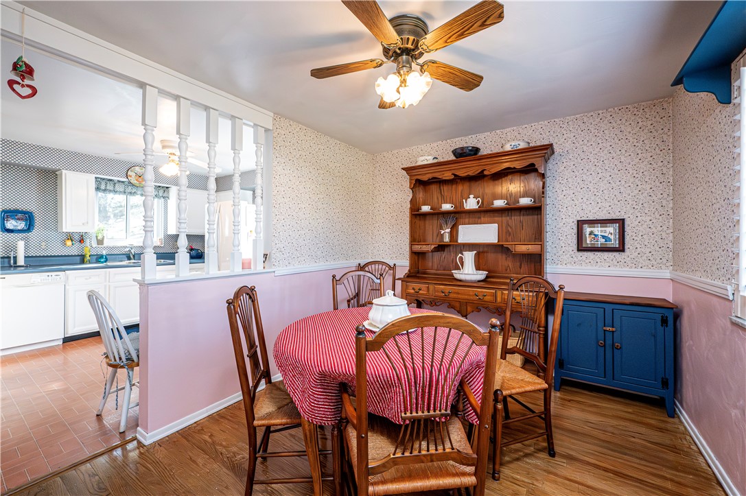 Greensburg, Pennsylvania 15601, United States, 4 Bedrooms Bedrooms, ,2 BathroomsBathrooms,Residential,Contingent,113011