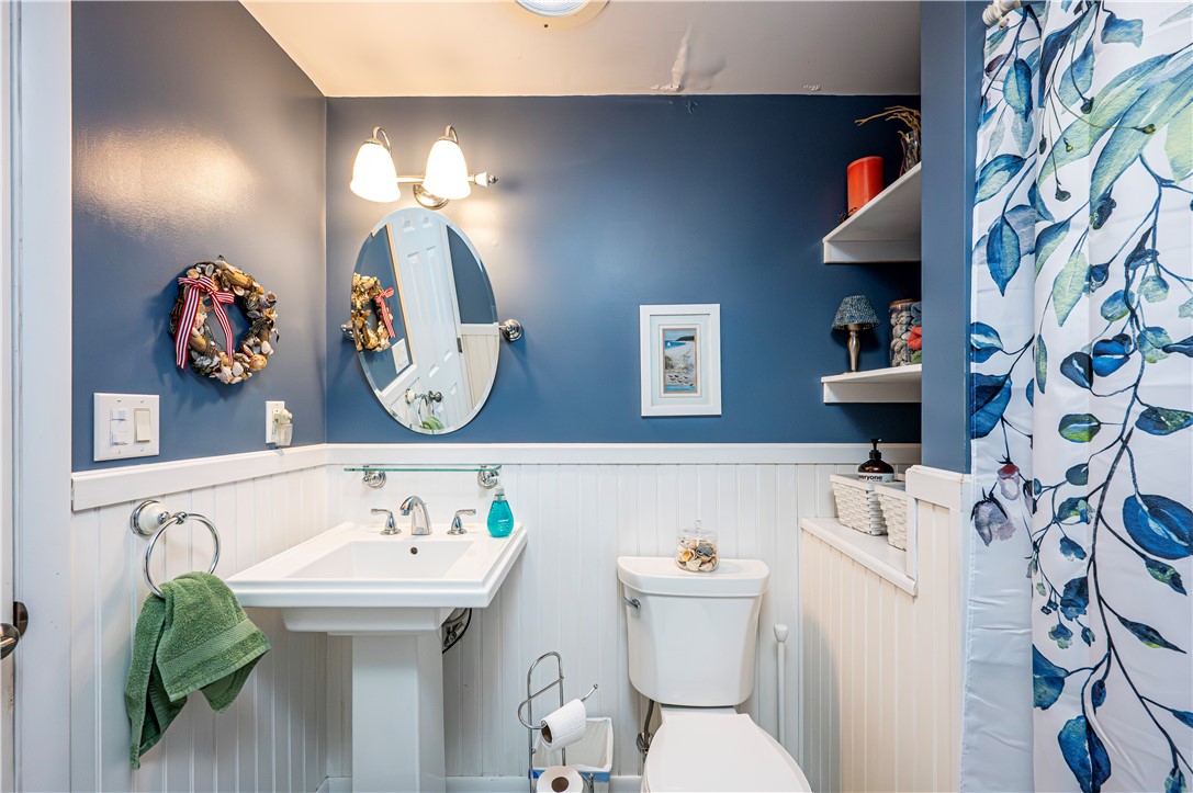 Greensburg, Pennsylvania 15601, United States, 4 Bedrooms Bedrooms, ,2 BathroomsBathrooms,Residential,Contingent,113011