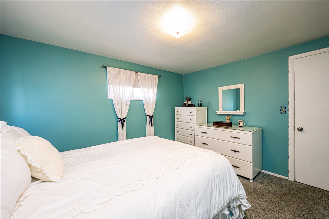 Greensburg, Pennsylvania 15601, United States, 4 Bedrooms Bedrooms, ,2 BathroomsBathrooms,Residential,Contingent,113011