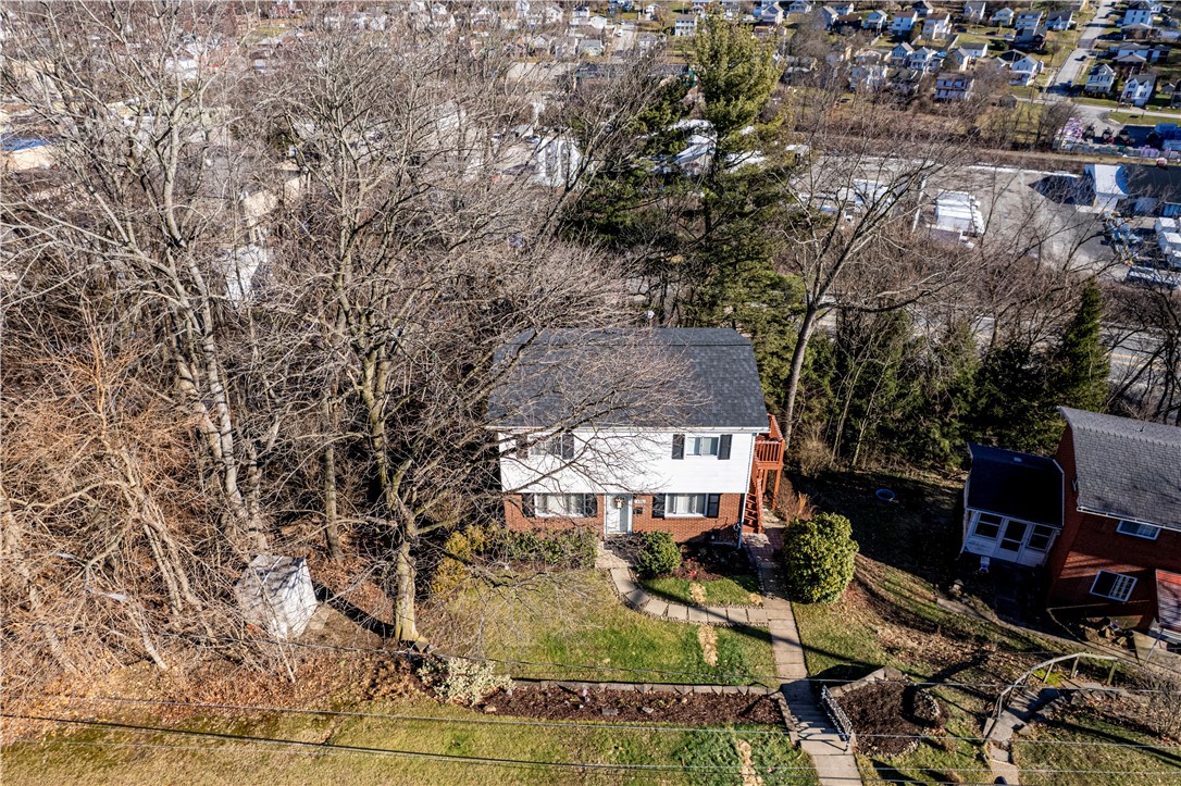 Greensburg, Pennsylvania 15601, United States, 4 Bedrooms Bedrooms, ,2 BathroomsBathrooms,Residential,Contingent,113011