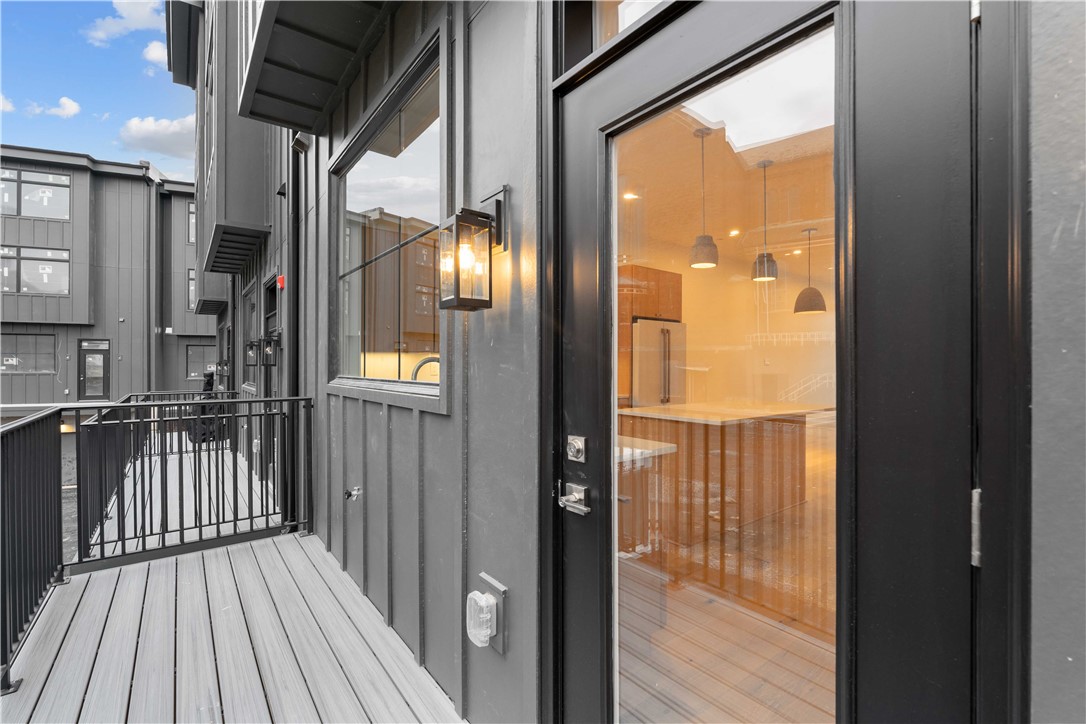 Pittsburgh, Pennsylvania, 15201, United States, 4 Bedrooms Bedrooms, ,5 BathroomsBathrooms,Residential,Active,1844542