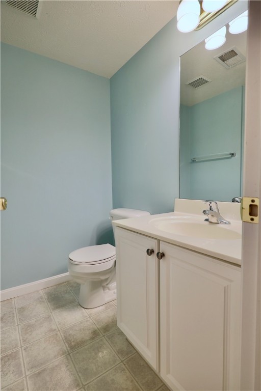 Jeannette, Pennsylvania 15644, United States, 3 Bedrooms Bedrooms, ,3 BathroomsBathrooms,Residential,Active,196379