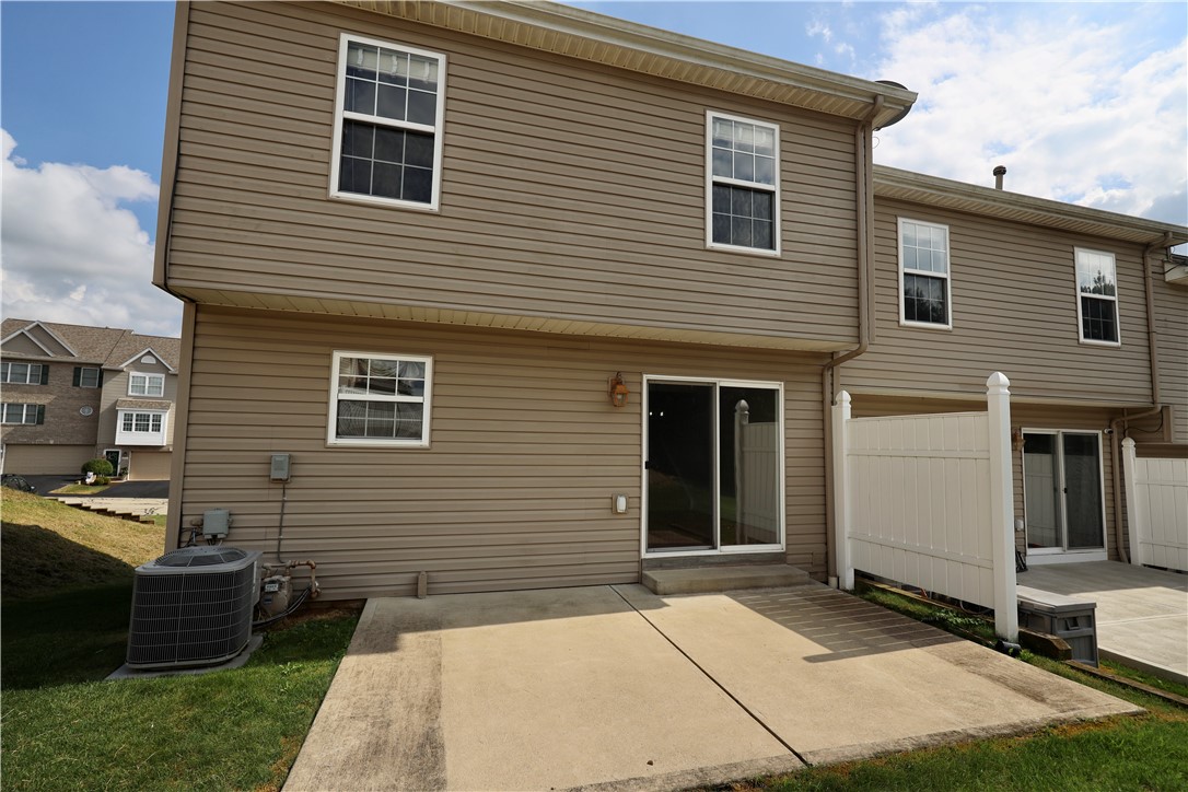 Jeannette, Pennsylvania 15644, United States, 3 Bedrooms Bedrooms, ,3 BathroomsBathrooms,Residential,Active,196379