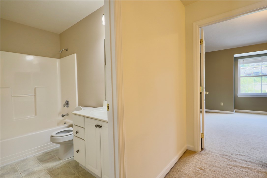 Jeannette, Pennsylvania 15644, United States, 3 Bedrooms Bedrooms, ,3 BathroomsBathrooms,Residential,Active,196379