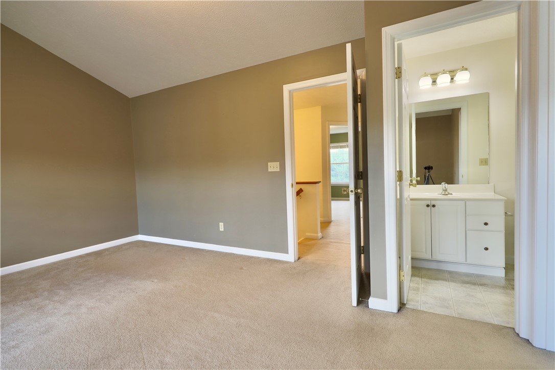 Jeannette, Pennsylvania 15644, United States, 3 Bedrooms Bedrooms, ,3 BathroomsBathrooms,Residential,Active,196379