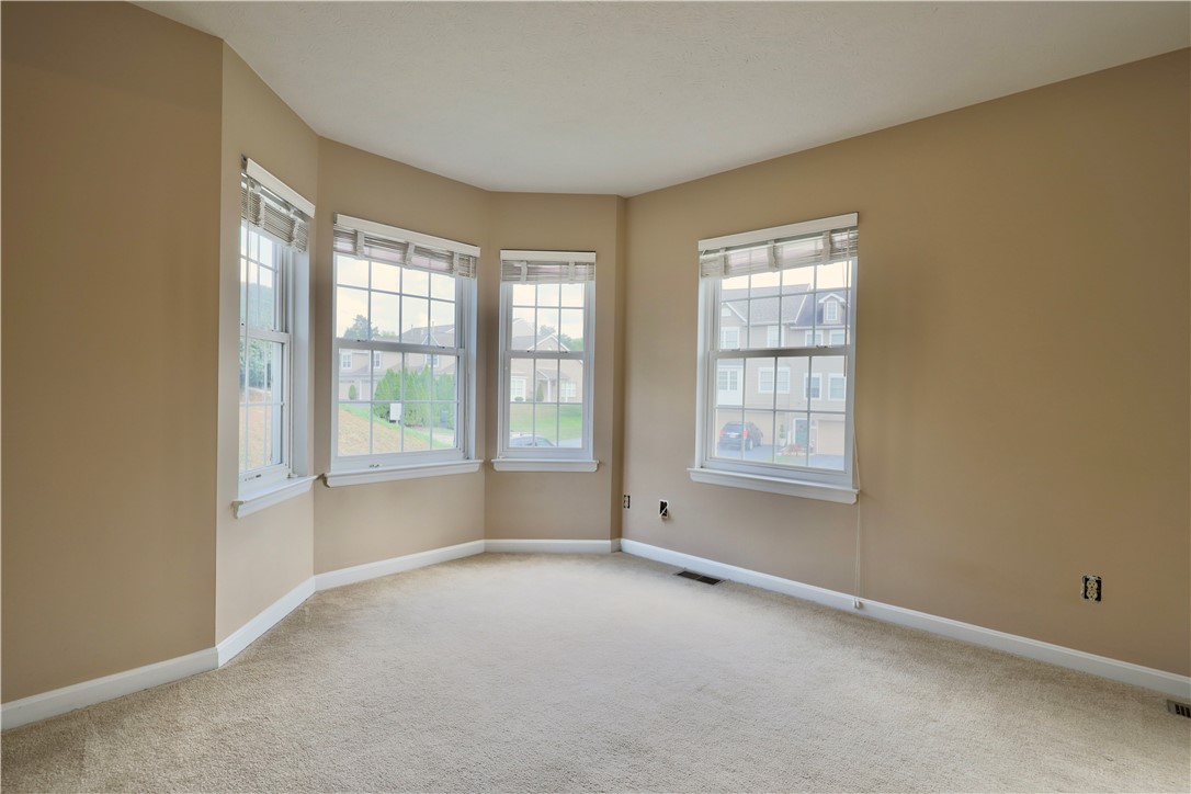 Jeannette, Pennsylvania 15644, United States, 3 Bedrooms Bedrooms, ,3 BathroomsBathrooms,Residential,Active,196379